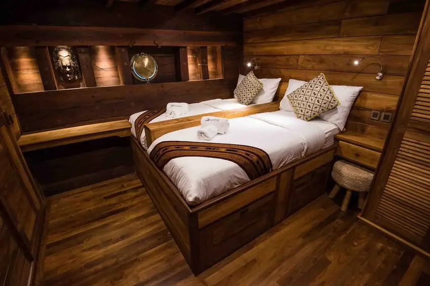 Double Cabins (4)