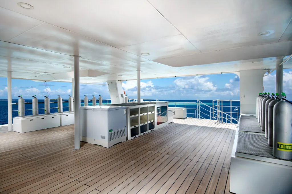Catamaran Charter