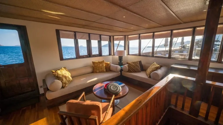 Raja Ampat Cabin Charter 2027: Departure Windows