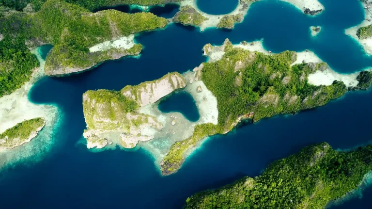 Cruising Misool: Raja Ampat’s Wild Southern Reefs