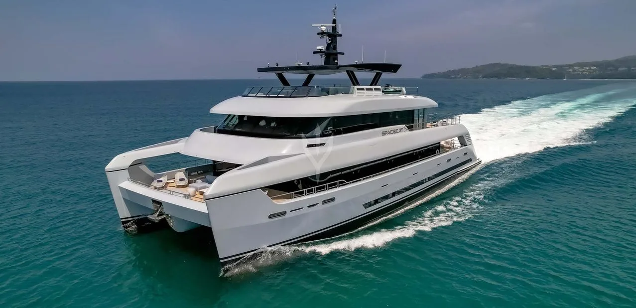 Infinite Cat — 36m Catamaran Charter, Raja Ampat