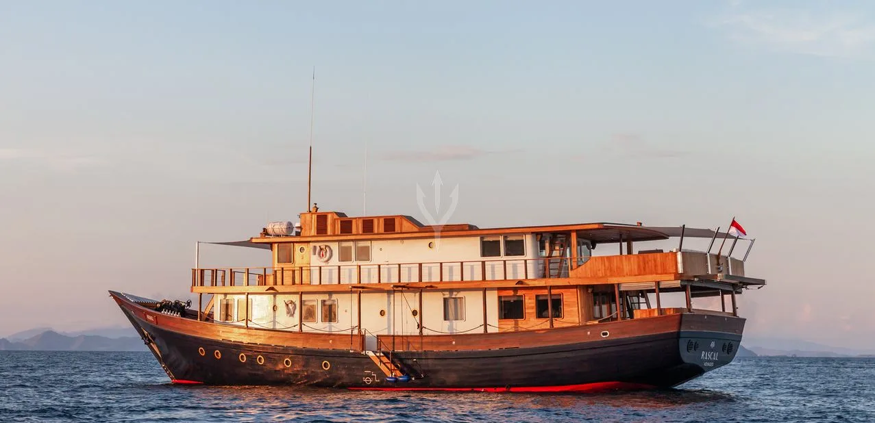 Rebel — 30m Yacht Charter, Raja Ampat