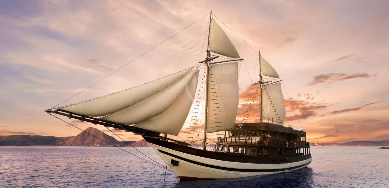 Samsara Samudra — 42m Phinisi Charter, Raja Ampat